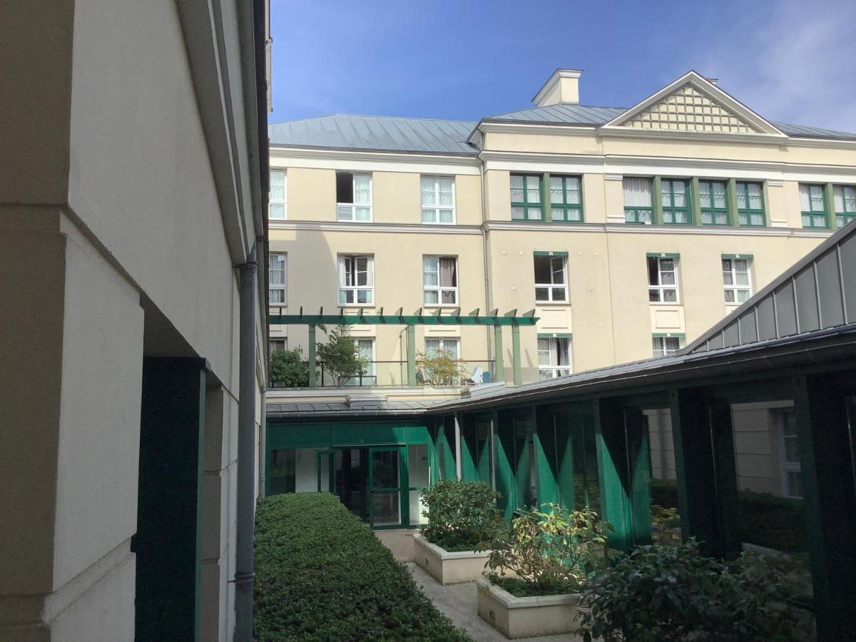 Immodely & La Magie De Disney Serris Eksteriør bilde